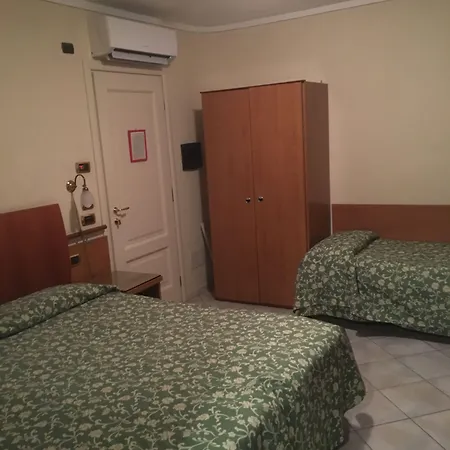 Hotell Alessi Trattoria Desenzano del Garda