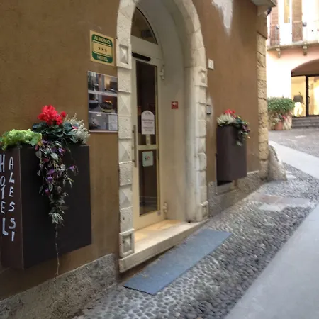 Hotell Alessi Trattoria 3*