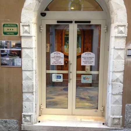 Hotell Alessi Trattoria 3*